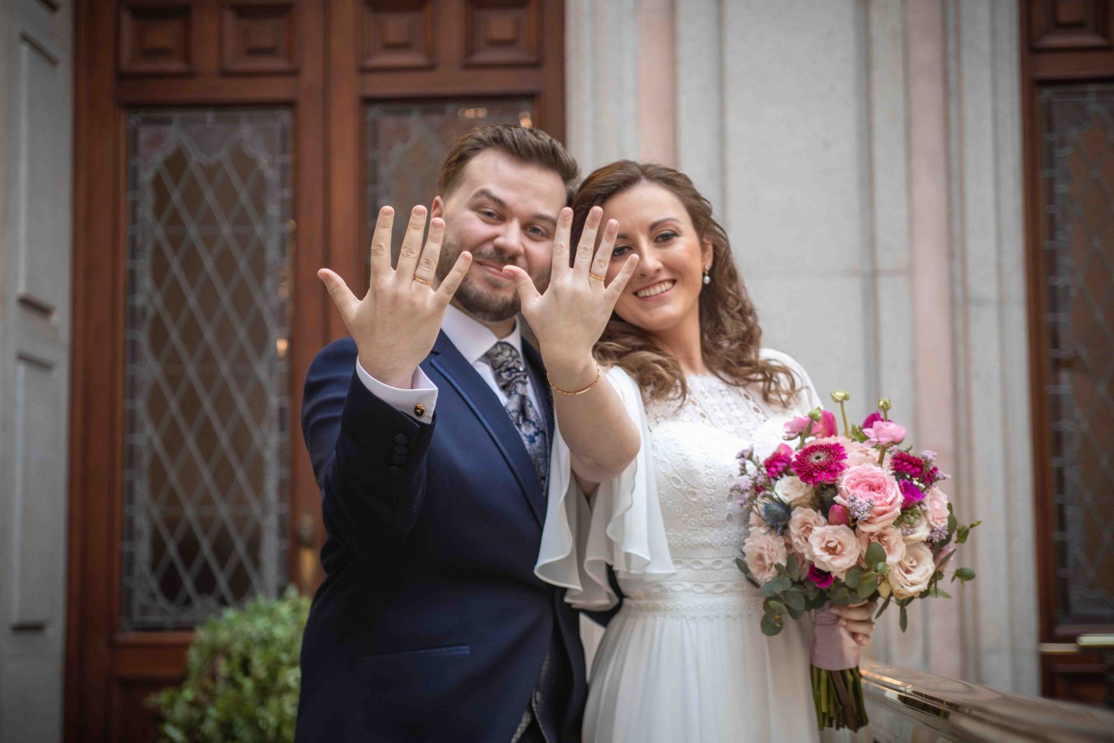 boda civil en el Ayuntamiento de María Pita, en A Coruña