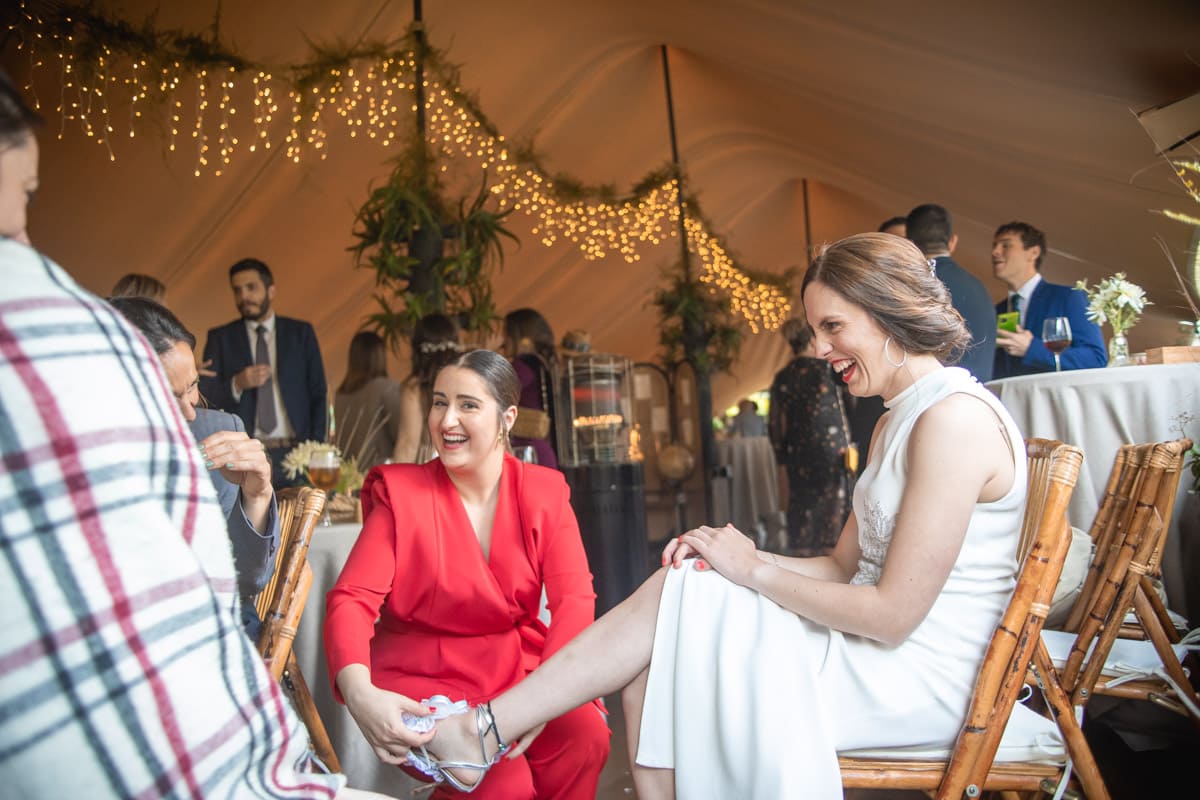 Boda en el Juzgado de Paz de Ares (A Coruña) y en la Casa de la Tía Julita