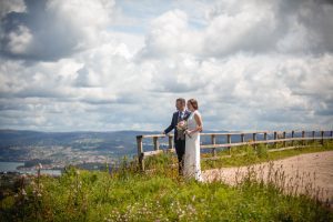 Boda en el Juzgado de Paz de Ares (A Coruña) y en la Casa de la Tía Julita