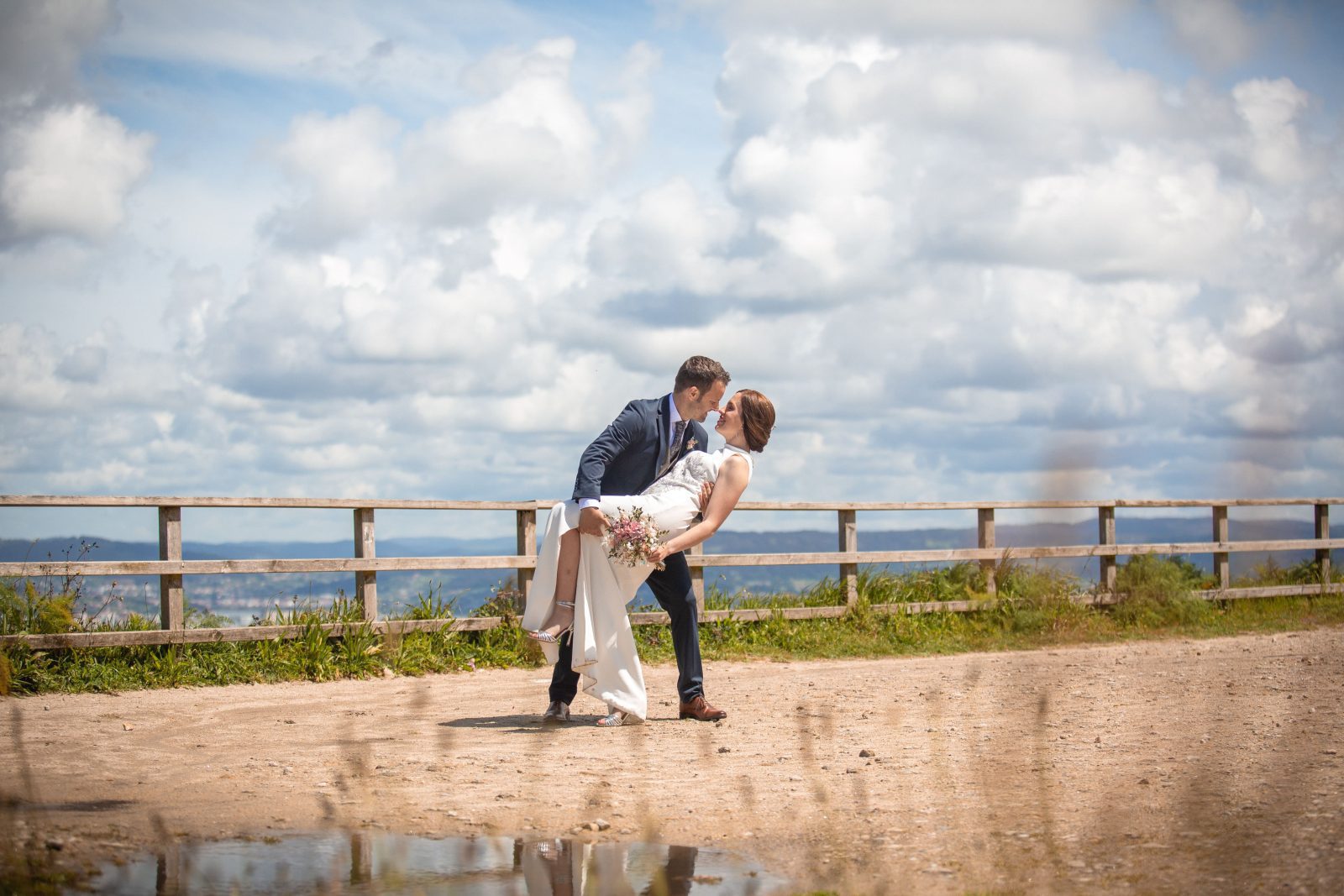 Boda en el Juzgado de Paz de Ares (A Coruña) y en la Casa de la Tía Julita