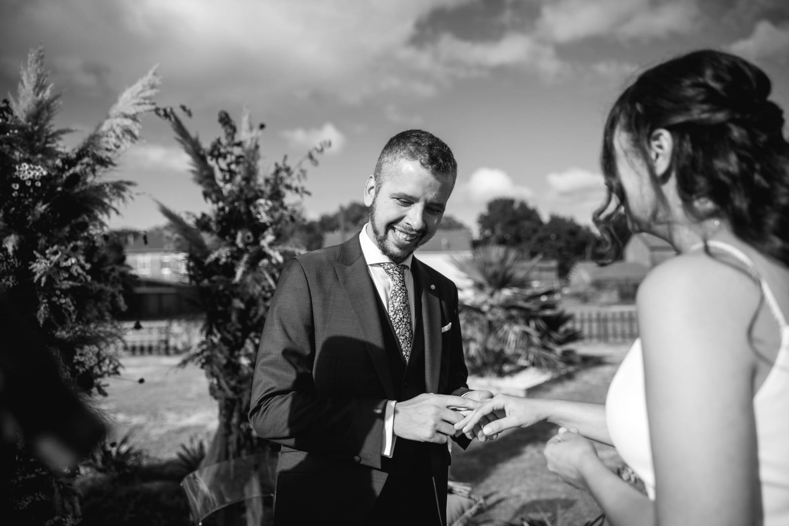 La boda en el restaurante A Taberna en Montemaior (A Laracha), de A&R, fue un evento lleno de belleza y emoción.