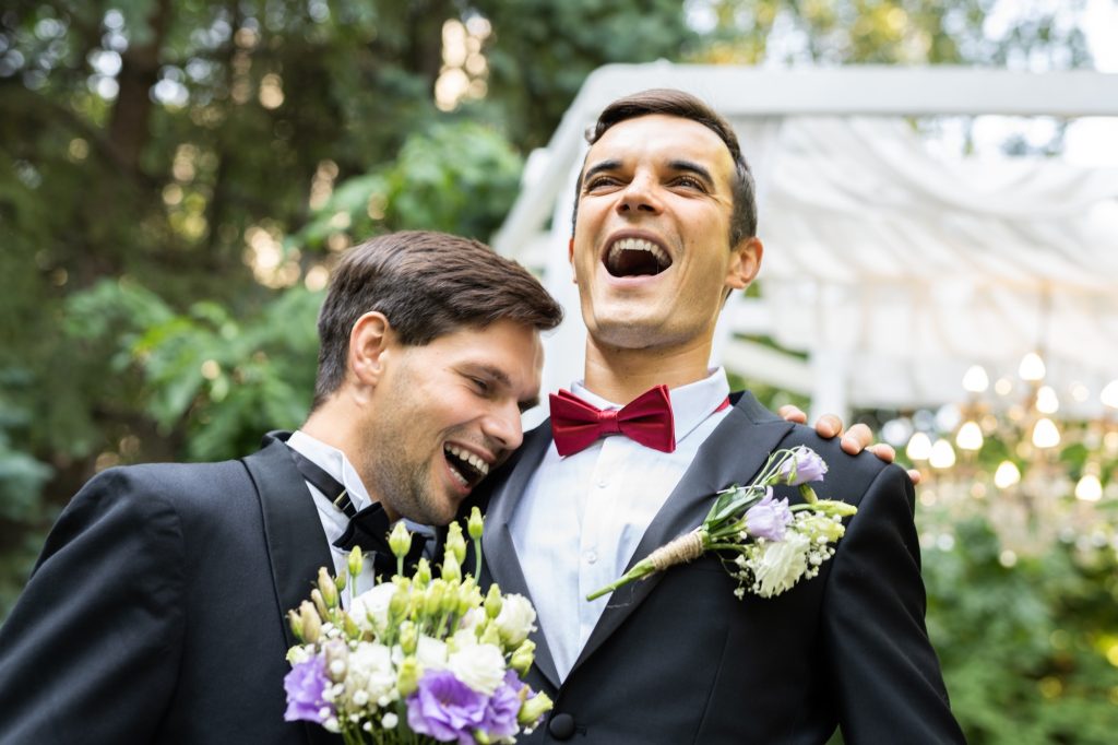 Boda simbolica para parejas LGBT