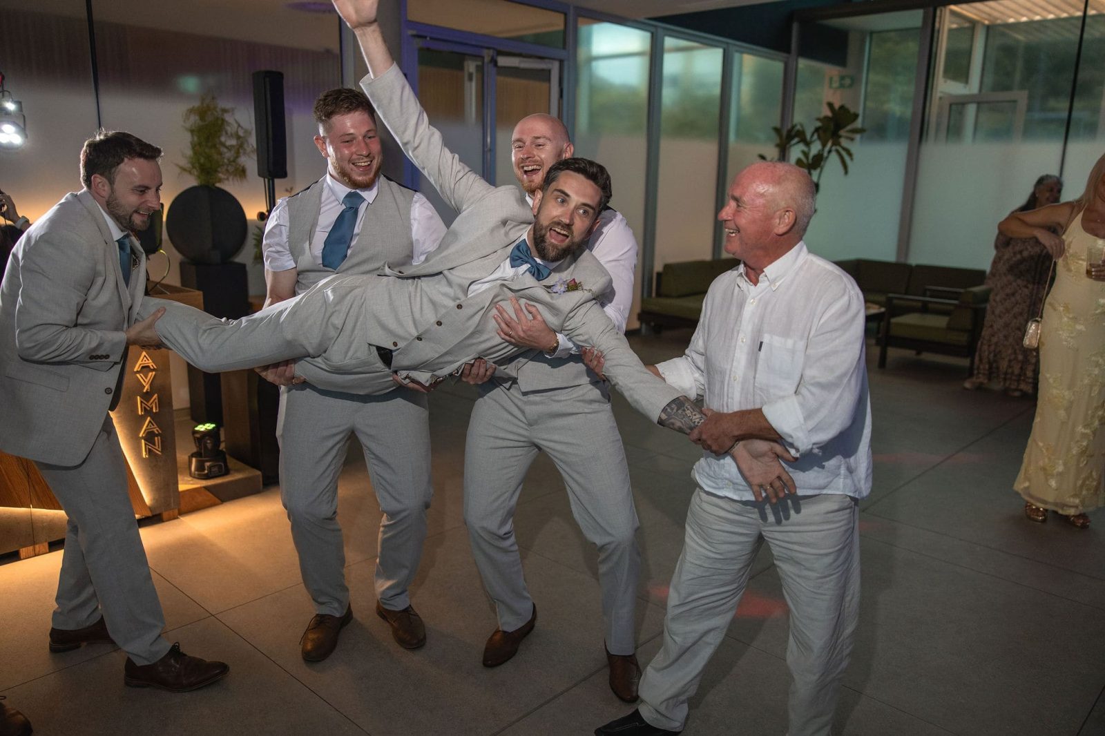 La boda de I&J en el Hotel Noa Boutique, en Oleiros, fue una auténtica wedding destination llena de significado y emoción.