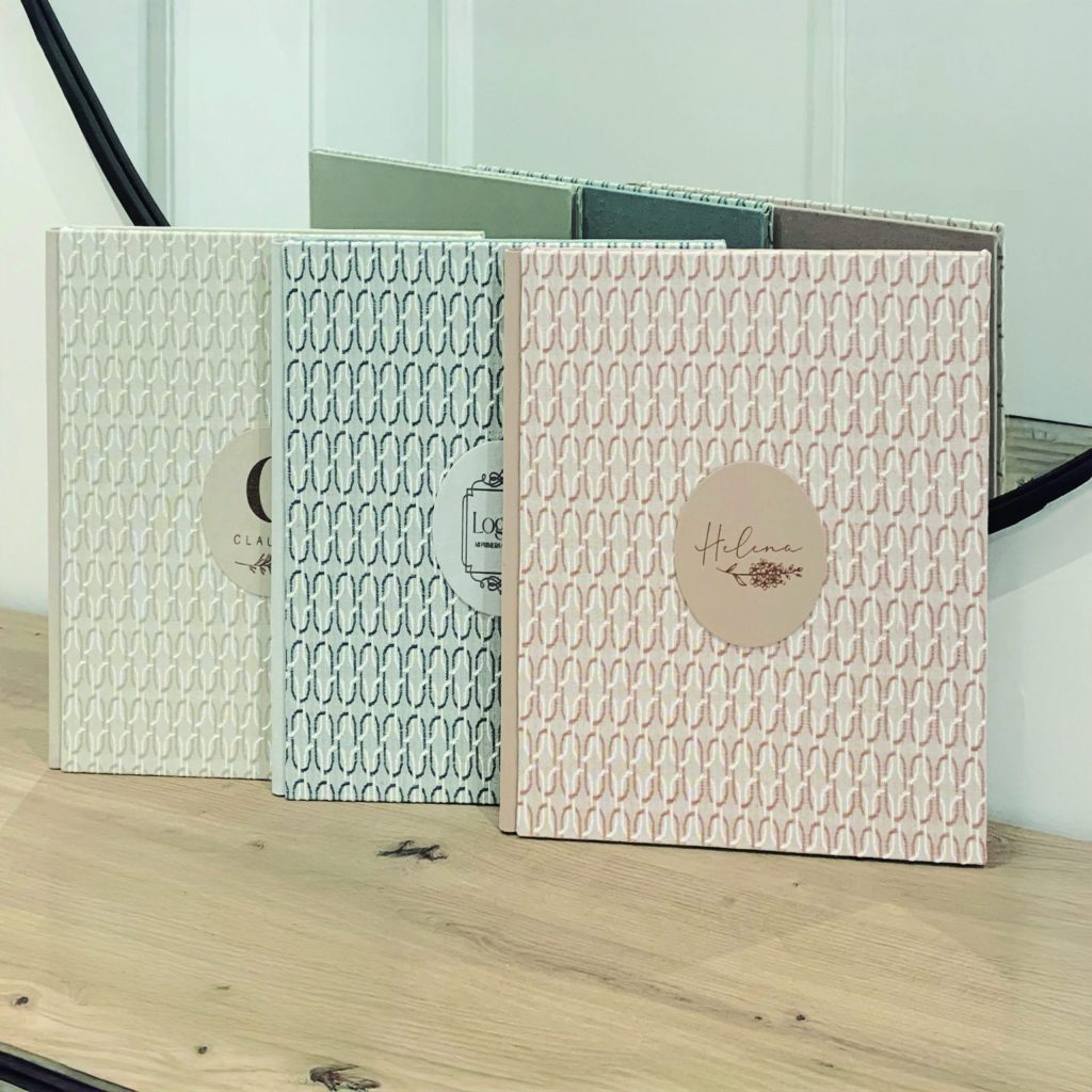 Álbum Fotográfico de Primera Comunión con Diseño Vintage Personalizado