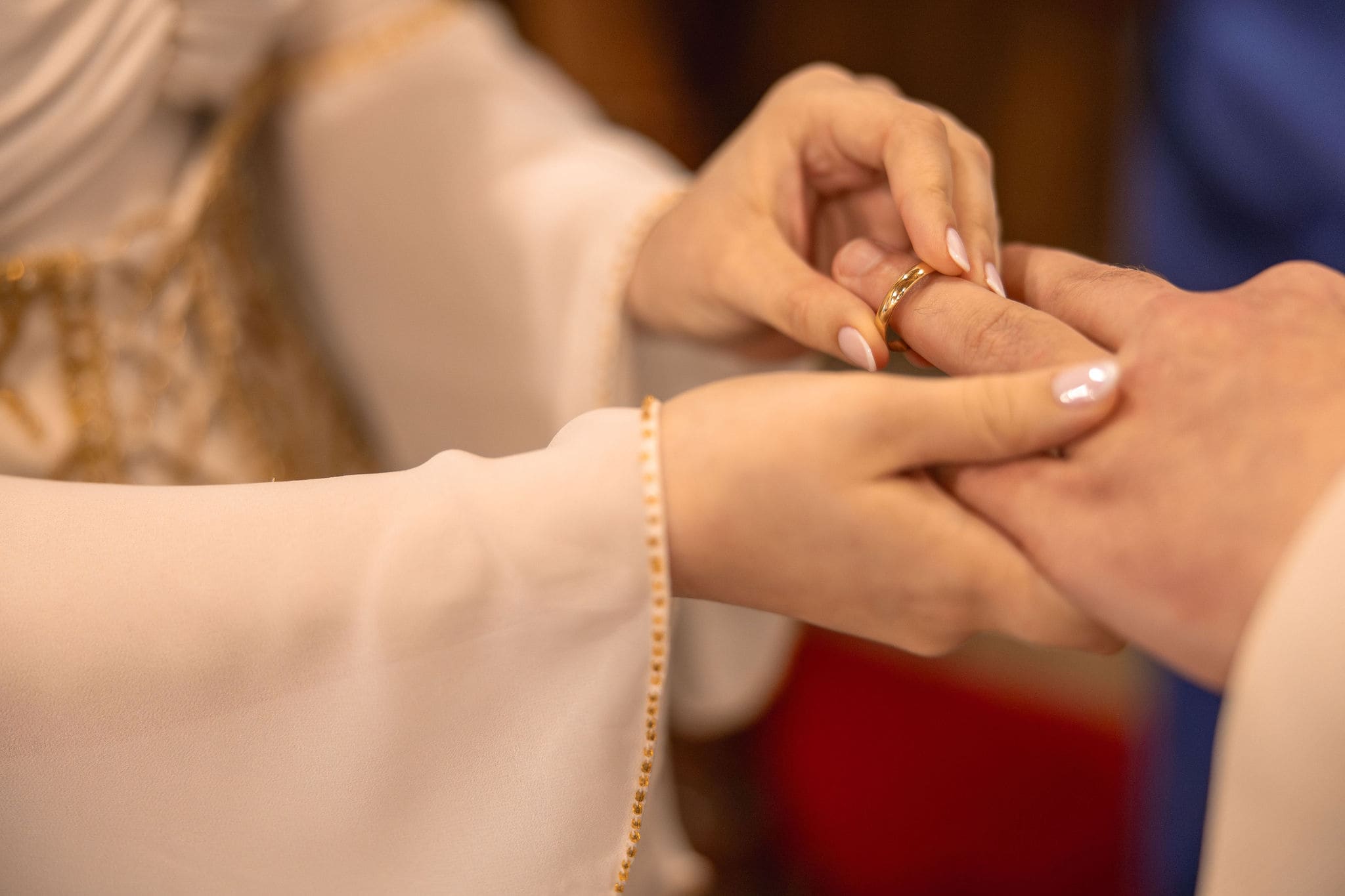 Fotos de boda en el interior del Hotel Monumento San Francisco en Santiago de Compostela por Galicia Visual